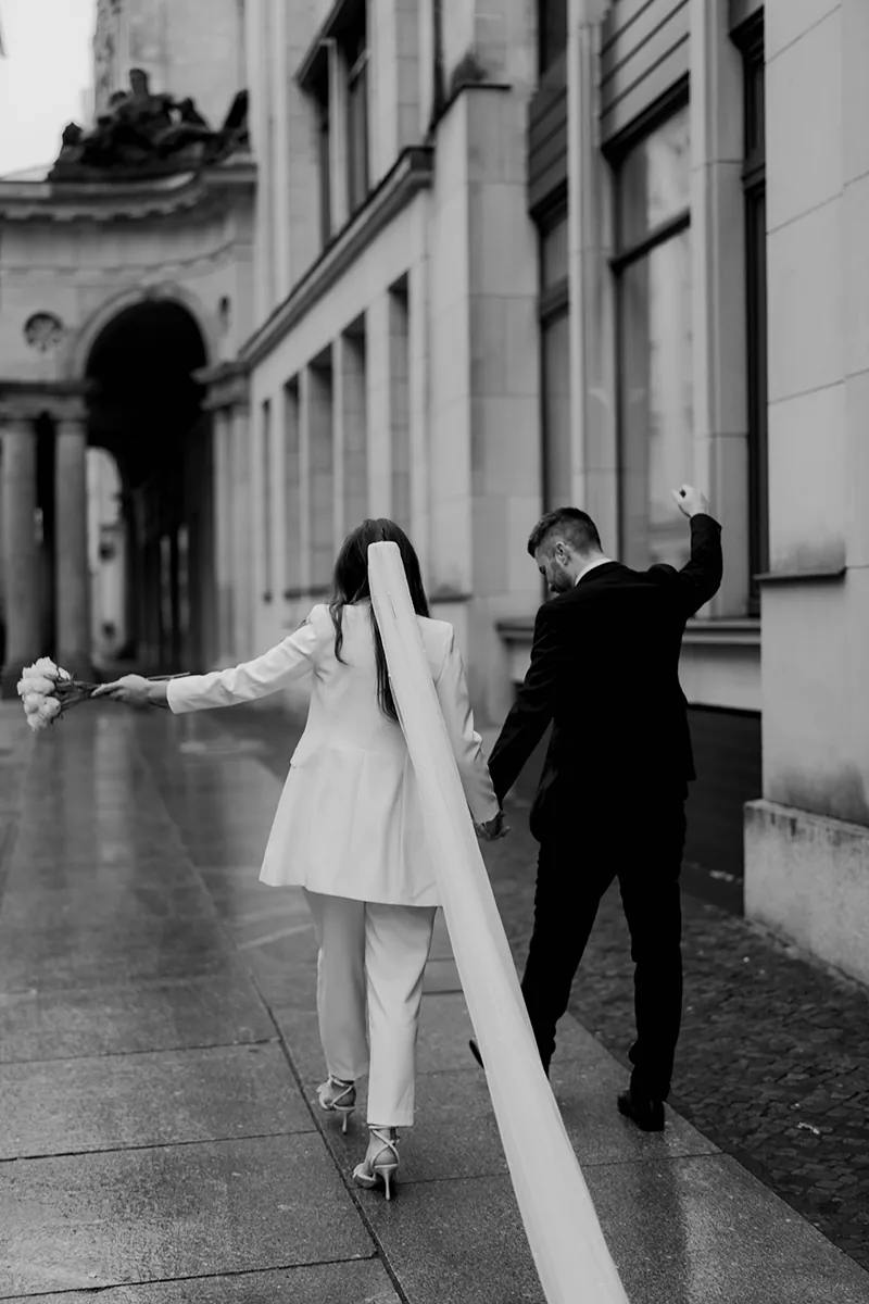 /storage/photos/AfterWedding-Berlin_MItte_Hochzeit-30.webp