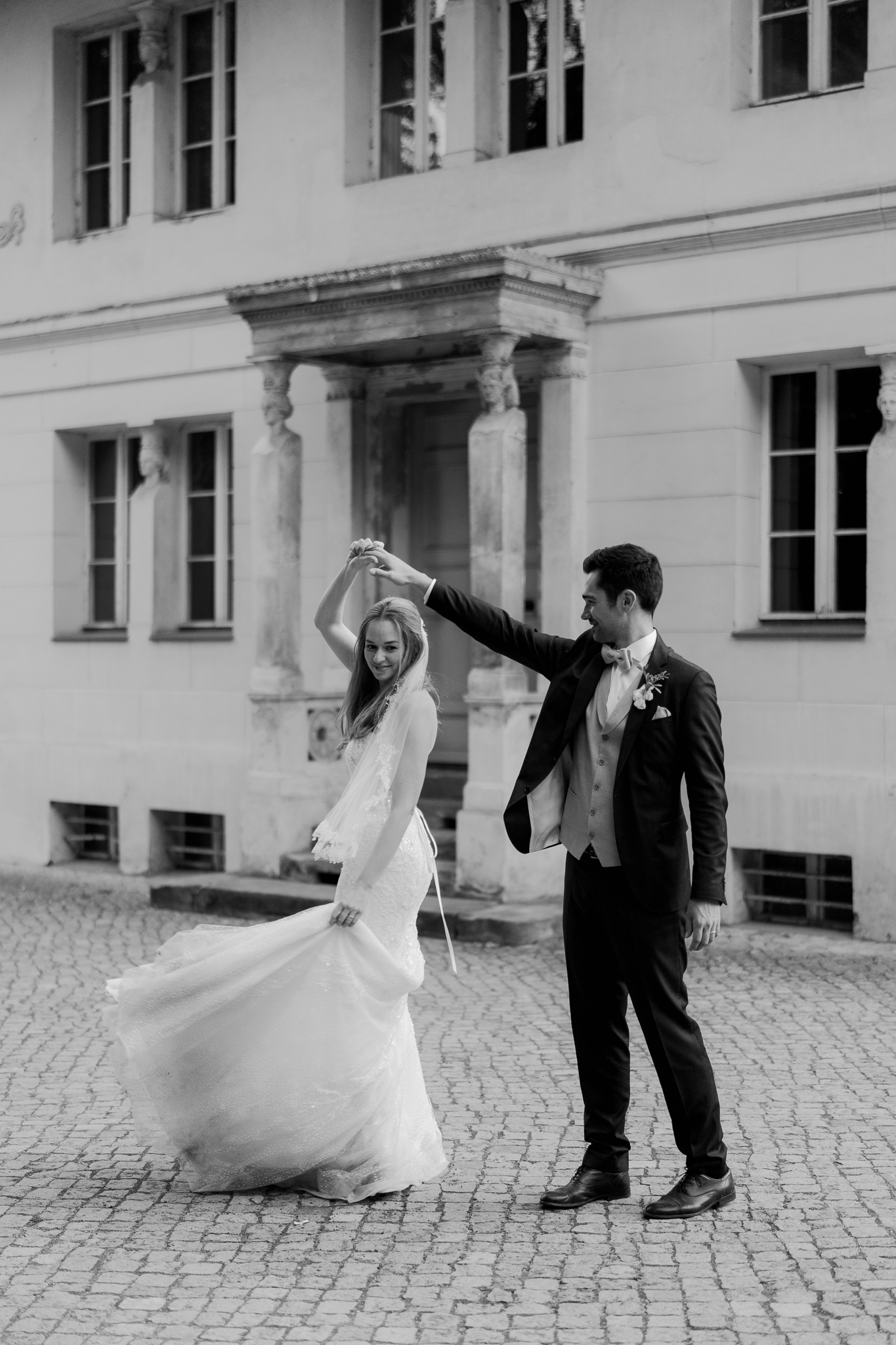 /storage/photos/SchlossGlienickeHochzeit_090.jpg