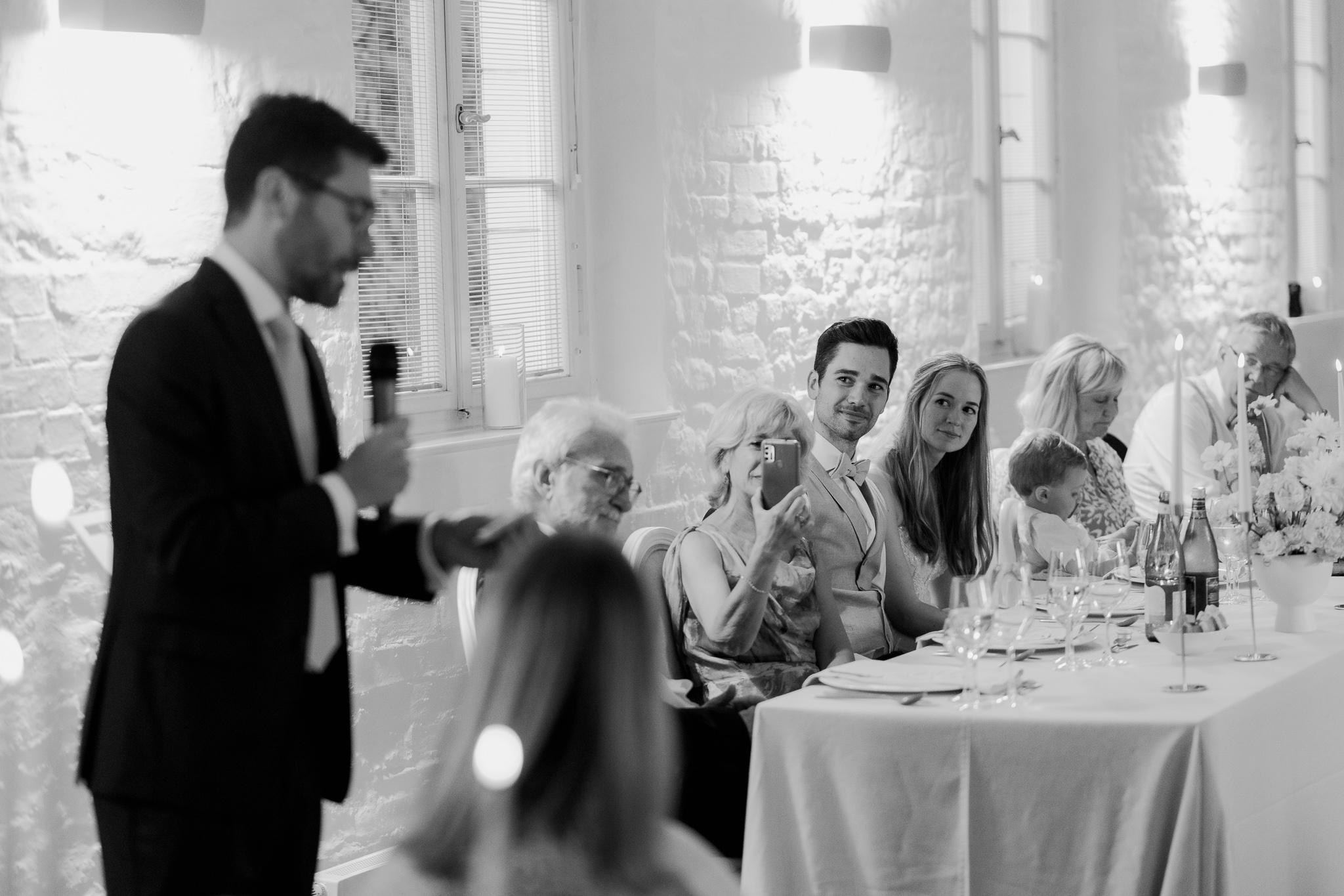 /storage/photos/SchlossGlienickeHochzeit_106.jpg